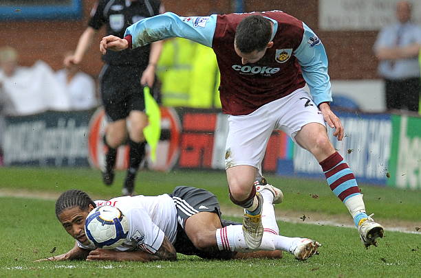 他的防守穩 他的防守穩